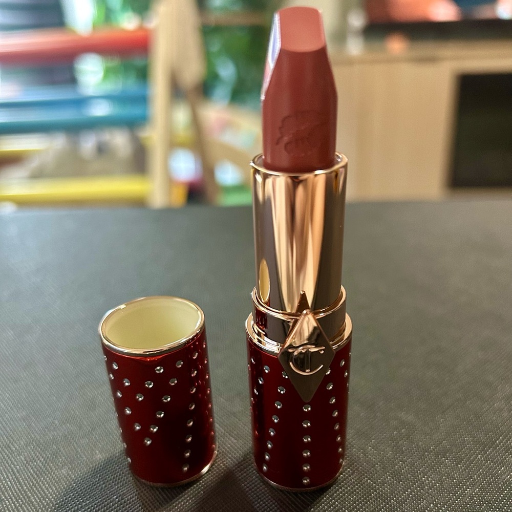 DISCONTINUED Charlotte Tilbury Lipstick in Cherry Blossom NWOB